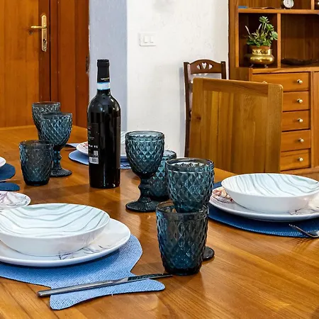 Domus Meme בית נופש סורנטו