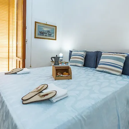 Domus Meme Tatil Evi Sorrento