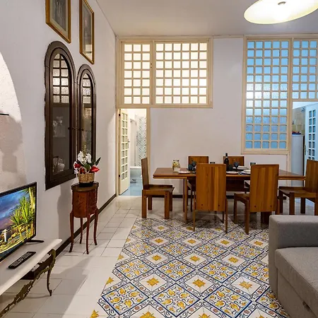 Domus Meme Tatil Evi *