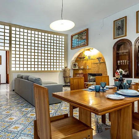 Domus Meme Casa vacanze *